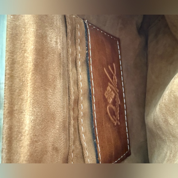 Patricia Nash Savena Tooled Leather Wristlet - Picture 5 of 5